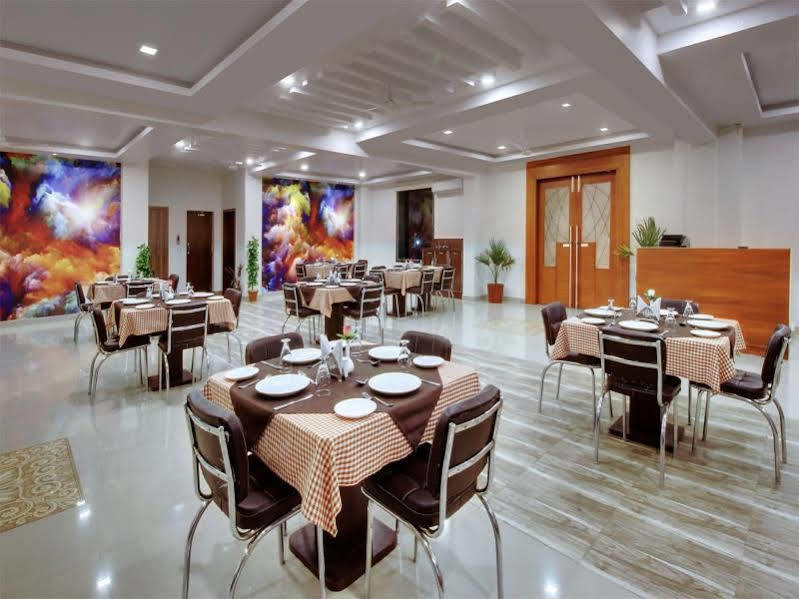 Palette - The Elegance Resort Chittorgarh Dış mekan fotoğraf