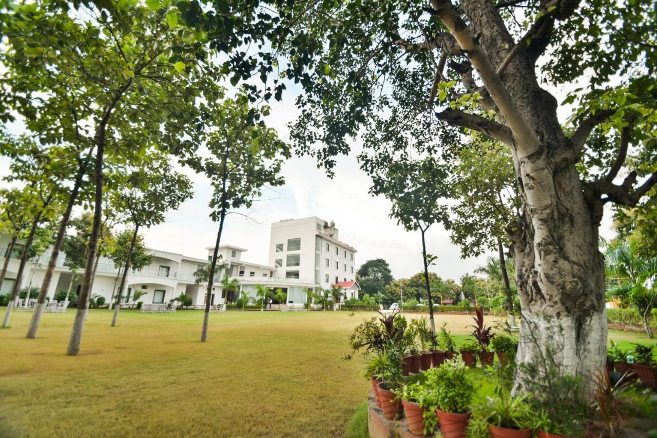 Palette - The Elegance Resort Chittorgarh Dış mekan fotoğraf